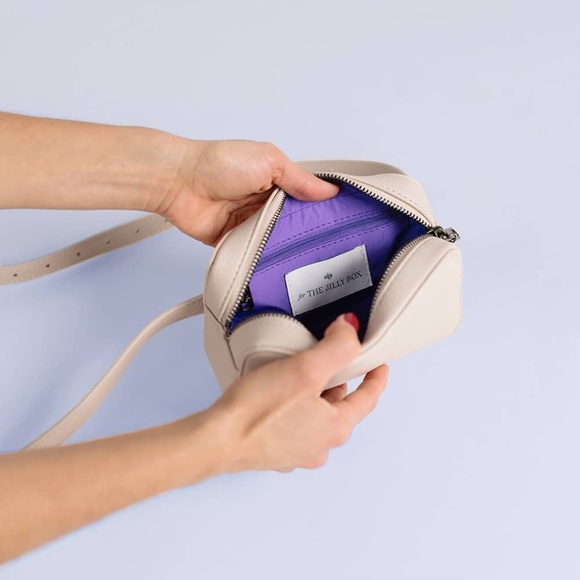 NWT Ela: micro belt bag S/M size from the Jilly box - Picture 2 of 5